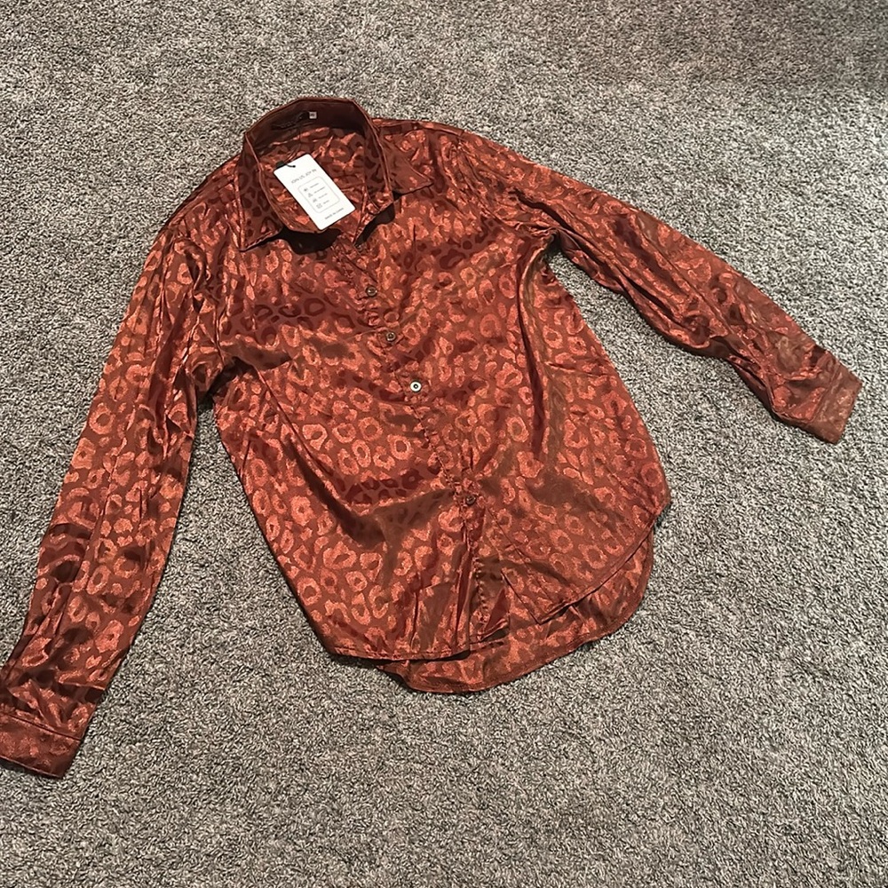 Rust colored Leopard Satin Button Up Shirt size Small